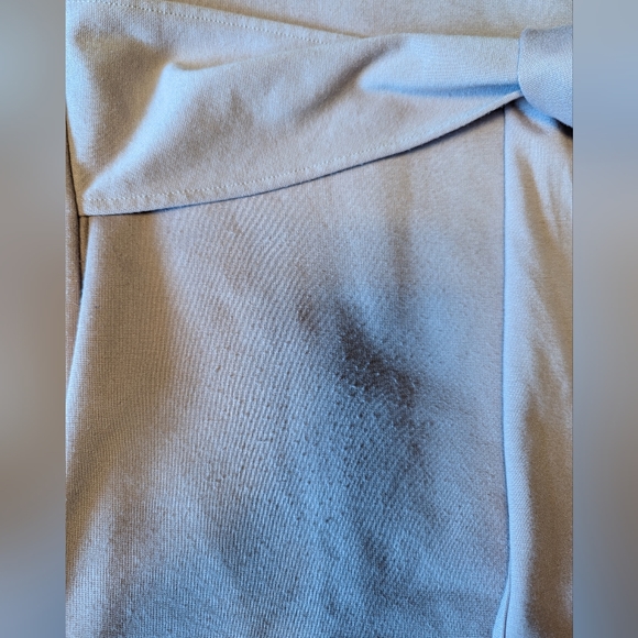 Short sleeved maternity tee with tie - Picture 5 of 5